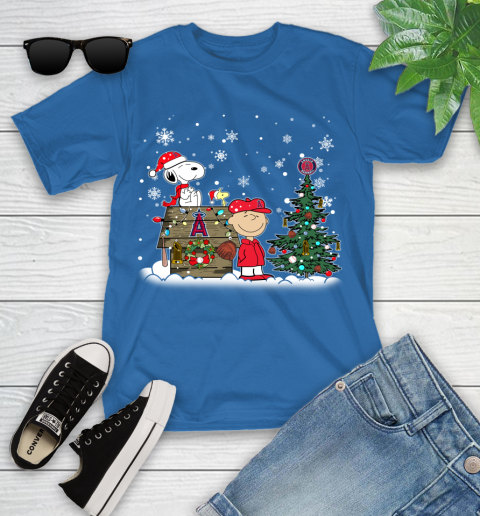 MLB Los Angeles Angels Snoopy Charlie Brown Christmas Baseball Commissioner's Trophy Youth T-Shirt 12