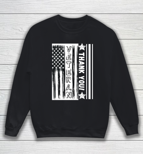 Memorial Day USA Flag Heart American Patriotic Armed Forces Veterans Independence Day 4th Of July Sweatshirt
