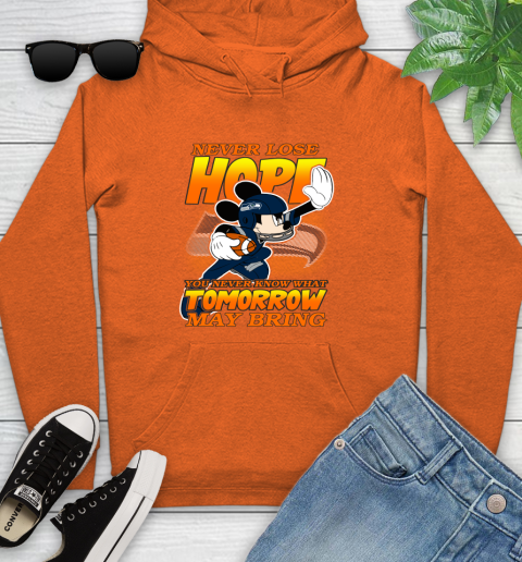 Seattle Seahawks NFL Football Mickey Disney Never Lose Hope Youth Hoodie 4
