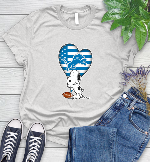 Detroit Lions NFL Football The Peanuts Movie Adorable Snoopy Women's T-Shirt