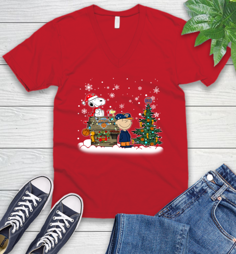New York Knicks NBA Basketball Christmas The Peanuts Movie Snoopy Championship V-Neck T-Shirt 6