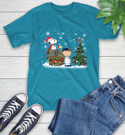MLB Detroit Tigers Snoopy Charlie Brown Christmas Baseball Commissioner's Trophy T-Shirt 9