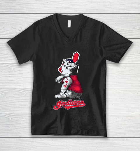 MLB Baseball My Cat Loves Cleveland Indians V-Neck T-Shirt