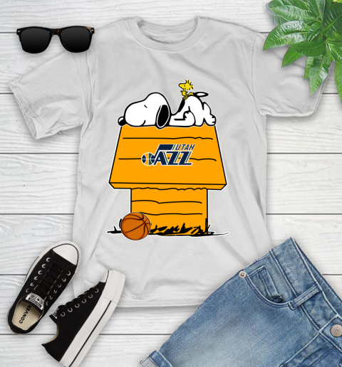 Utah Jazz NBA Basketball Snoopy Woodstock The Peanuts Movie Youth T-Shirt
