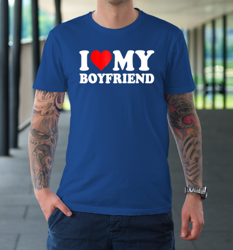Red boyfriend clearance t shirt