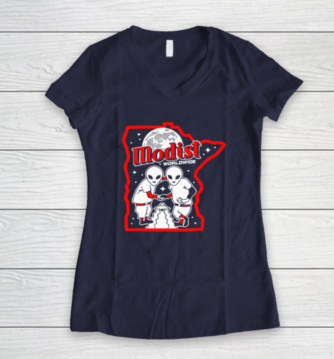 Minnesota Modist Worldwide Women's V-Neck T-Shirt 7