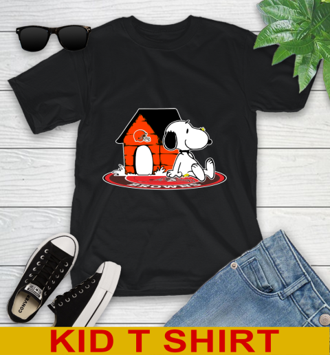 NFL Football Cleveland Browns Snoopy The Peanuts Movie Shirt Youth T-Shirt 2