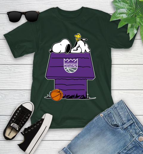 Sacramento Kings NBA Basketball Snoopy Woodstock The Peanuts Movie Youth T-Shirt 5