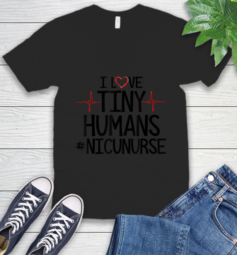 Nurse Shirt Women Nurse I Love Tiny Humans Gift T Shirt V-Neck T-Shirt