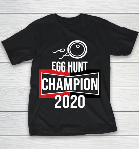 Father gift shirt Announcement Egg Hunt Champion 2020 Dad Father's Day Funny T Shirt Youth T-Shirt