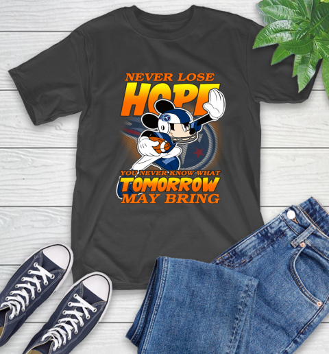 Tennessee Titans NFL Football Mickey Disney Never Lose Hope T-Shirt