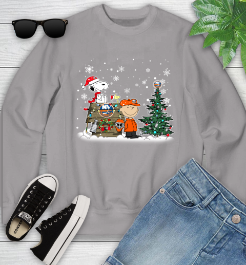 NHL New York Islanders Snoopy Charlie Brown Woodstock Christmas Stanley Cup Hockey Youth Sweatshirt 3