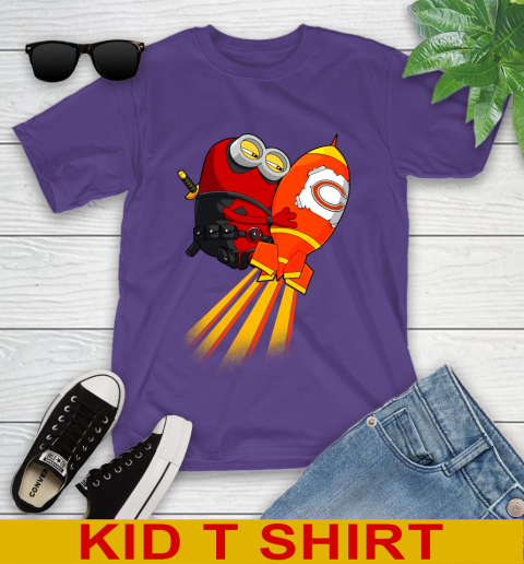 NFL Football Chicago Bears Deadpool Minion Marvel Shirt Youth T-Shirt 4 NFL Football Chicago Bears Deadpool Minion Marvel Shirt Youth T-Shirt - Image 4