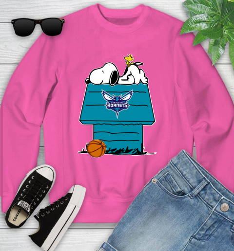Charlotte Hornets NBA Basketball Snoopy Woodstock The Peanuts Movie Youth Sweatshirt 7