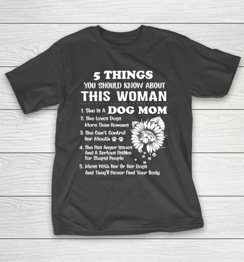 Mother's Day Funny Gift Ideas Apparel  Cool Retro Dog Mom Fact Printed Shirt Pitbull Lovers Mom Bir T-Shirt
