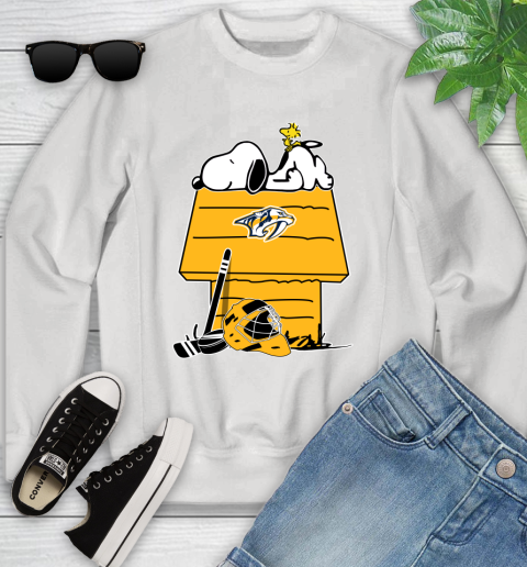 Nashville Predators NHL Hockey Snoopy Woodstock The Peanuts Movie Youth Sweatshirt