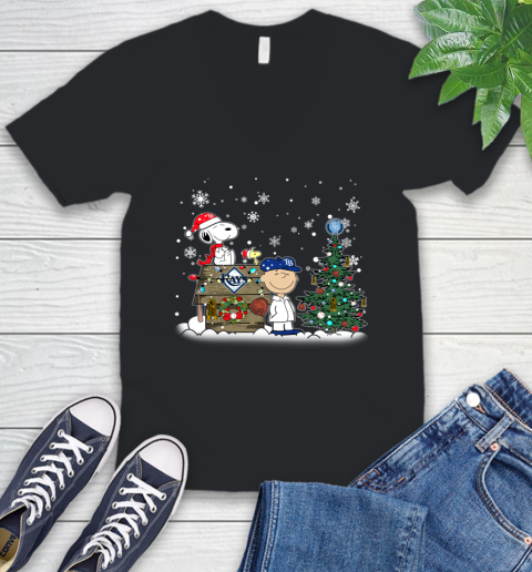 MLB Tampa Bay Rays Snoopy Charlie Brown Christmas Baseball Commissioner's Trophy V-Neck T-Shirt