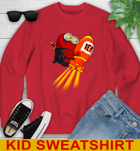 NFL Football Cincinnati Bengals Deadpool Minion Marvel Shirt Youth Sweatshirt 7