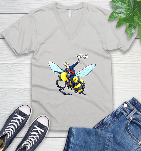 Save The Bees Donald Trump shirt V-Neck T-Shirt