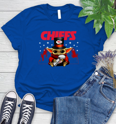 Super Bowl Baby Yoda Loves The Kansas City Chiefs Star Wars NFL Shirts 91