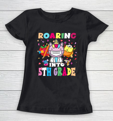 Back to school shirt Roaring into 5th grade Women's T-Shirt
