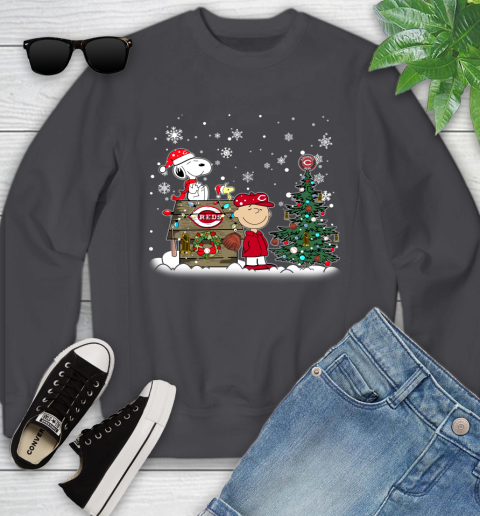 MLB Cincinnati Reds Snoopy Charlie Brown Christmas Baseball Commissioner's Trophy Youth Sweatshirt 5