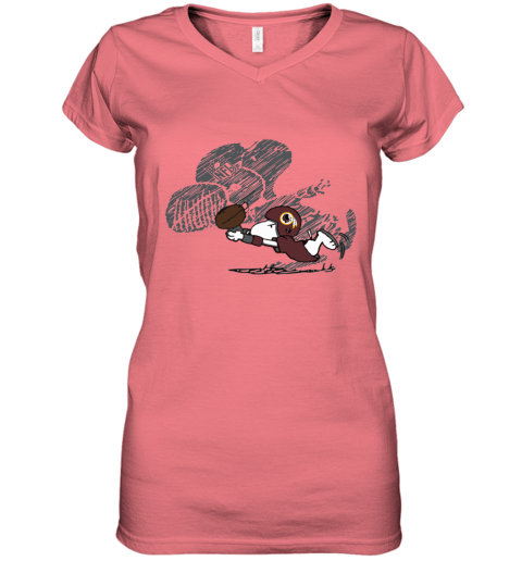 9y5s washington redskins snoopy plays the football game women v neck t shirt 39 front coral