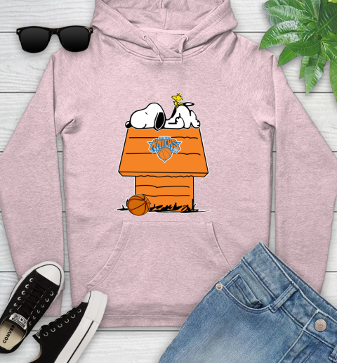 New York Knicks NBA Basketball Snoopy Woodstock The Peanuts Movie Youth Hoodie 10