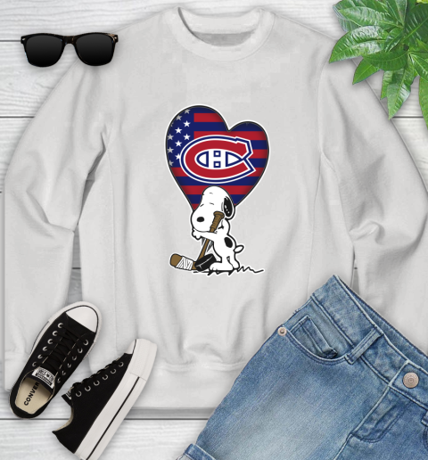 Montreal Canadiens NHL Hockey The Peanuts Movie Adorable Snoopy Youth Sweatshirt