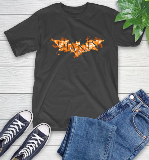 MLB San Francisco Giants Batman Logo DC Baseball Sports Shirt T-Shirt