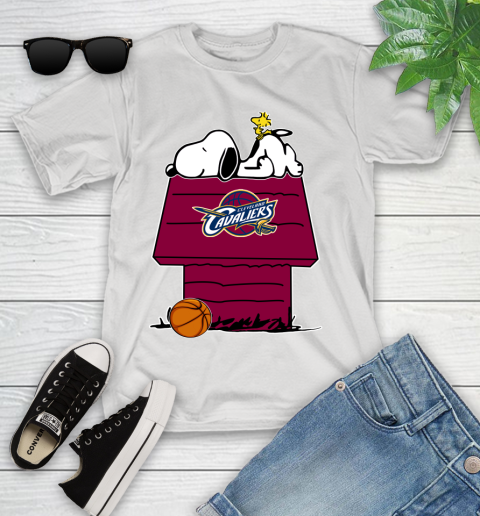 Cleveland Cavaliers NBA Basketball Snoopy Woodstock The Peanuts Movie Youth T-Shirt