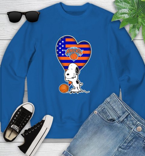 New York Knicks NBA Basketball The Peanuts Movie Adorable Snoopy Youth Sweatshirt 8