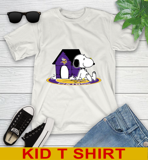 NFL Football Minnesota Vikings Snoopy The Peanuts Movie Shirt Youth T-Shirt