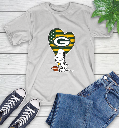 Green Bay Packers NFL Football The Peanuts Movie Adorable Snoopy T-Shirt