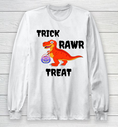Funny Dinosaur Halloween Trick Rawr Treat Pun Long Sleeve T-Shirt