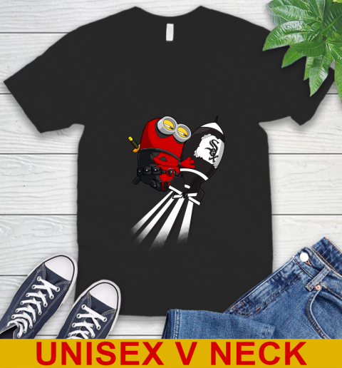 MLB Baseball Chicago White Sox Deadpool Minion Marvel Shirt V-Neck T-Shirt