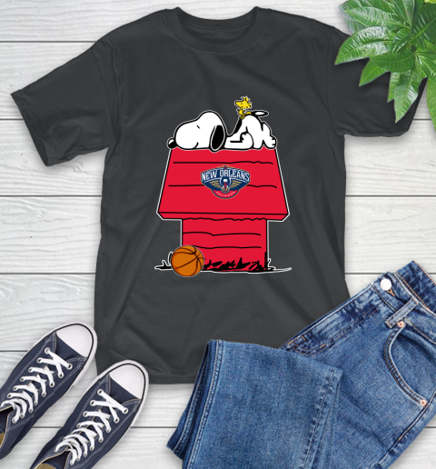 New Orleans Pelicans NBA Basketball Snoopy Woodstock The Peanuts Movie T-Shirt 2