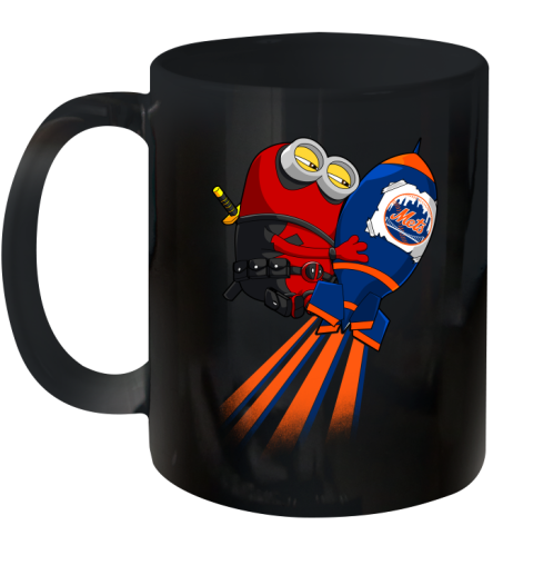 MLB Baseball New York Mets Deadpool Minion Marvel Shirt Ceramic Mug 11oz