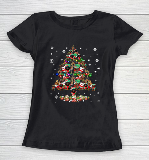 Dachshund With Christmas Tree Women's T-Shirt