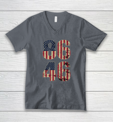 8646 V-Neck T-Shirt 3