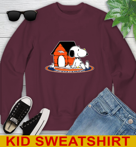 NFL Football Denver Broncos Snoopy The Peanuts Movie Shirt Youth Sweatshirt 5