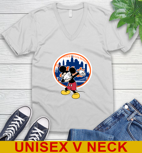 New York Mets MLB Baseball Dabbing Mickey Disney Sports V-Neck T-Shirt