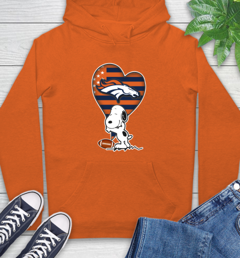 Denver Broncos NFL Football The Peanuts Movie Adorable Snoopy Hoodie 5