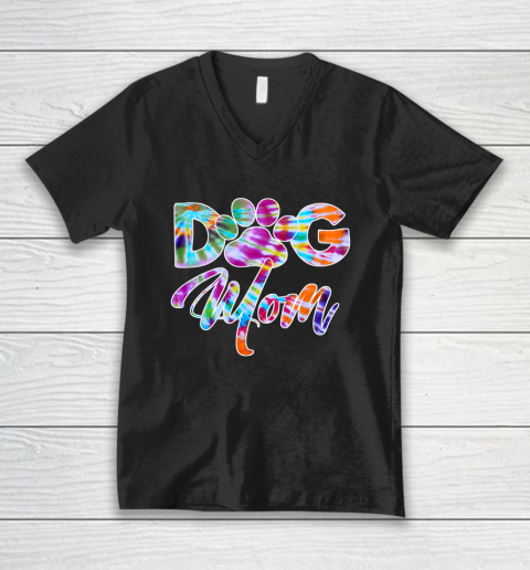 Dog Mom Shirt Tie Dye Dog Mom Apparel for Women Dog Lover Gifts Paw V-Neck T-Shirt