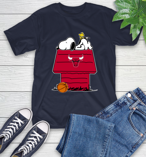 Chicago Bulls NBA Basketball Snoopy Woodstock The Peanuts Movie T-Shirt 4