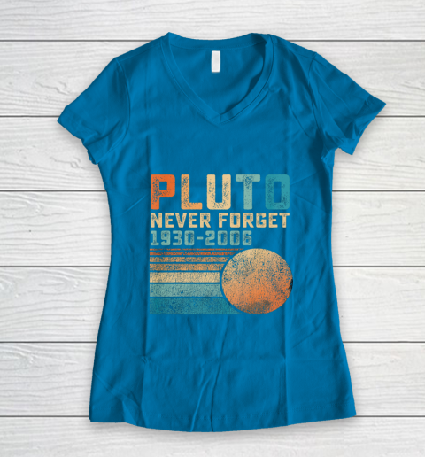 Pluto Never Forget Women's V-Neck T-Shirt 5
