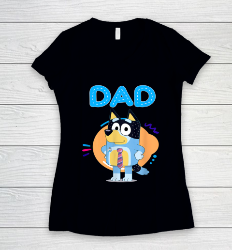 Family Blueys Love Dad Love Mom Blueys Love Mom Women's V-Neck T-Shirt
