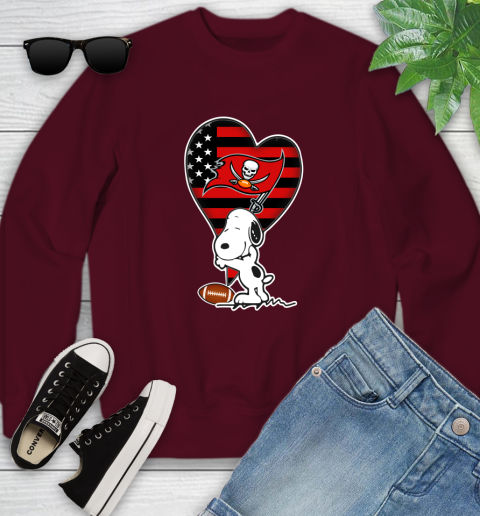 Tampa Bay Buccaneers NFL Football The Peanuts Movie Adorable Snoopy Youth Sweatshirt 5