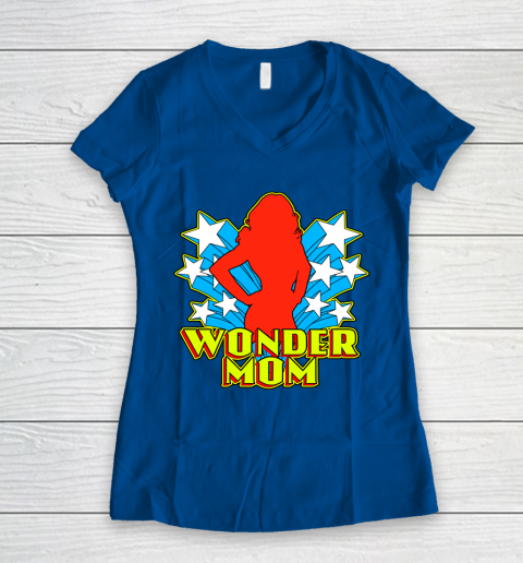 Wonder Mom Wonder Woman Women's V-Neck T-Shirt 7
