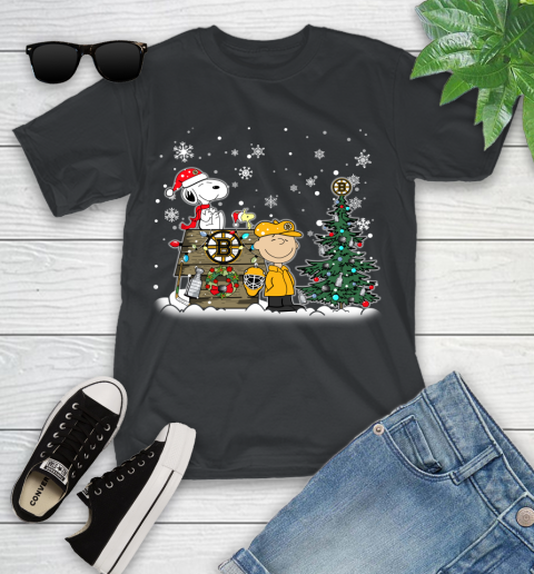 NHL Boston Bruins Snoopy Charlie Brown Woodstock Christmas Stanley Cup Hockey Youth T-Shirt